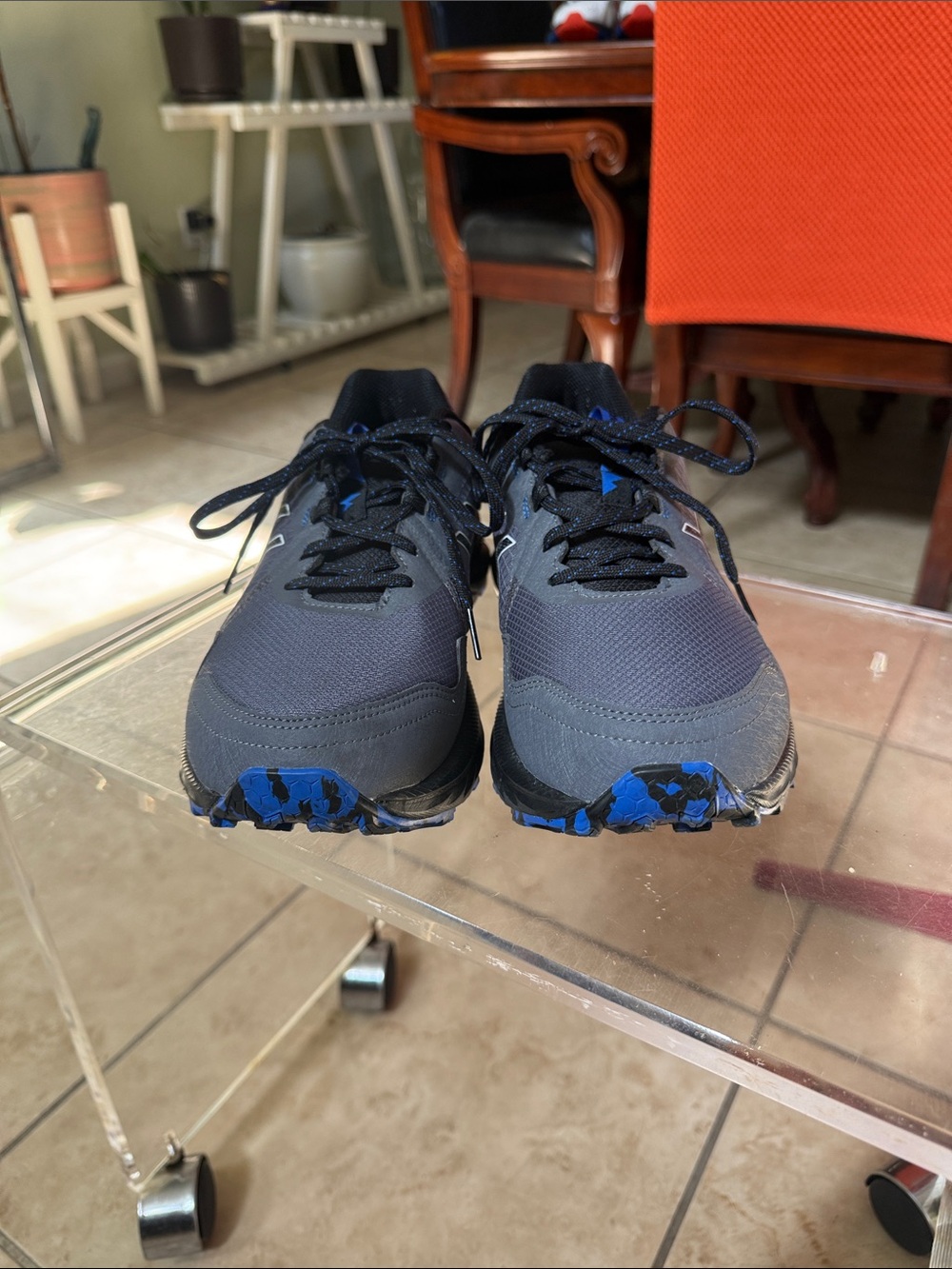 ASICS Men's GEL-Venture 10 Trail Running Shoes . US WIDE size 9.5in